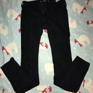 Black ripped hollister jeans